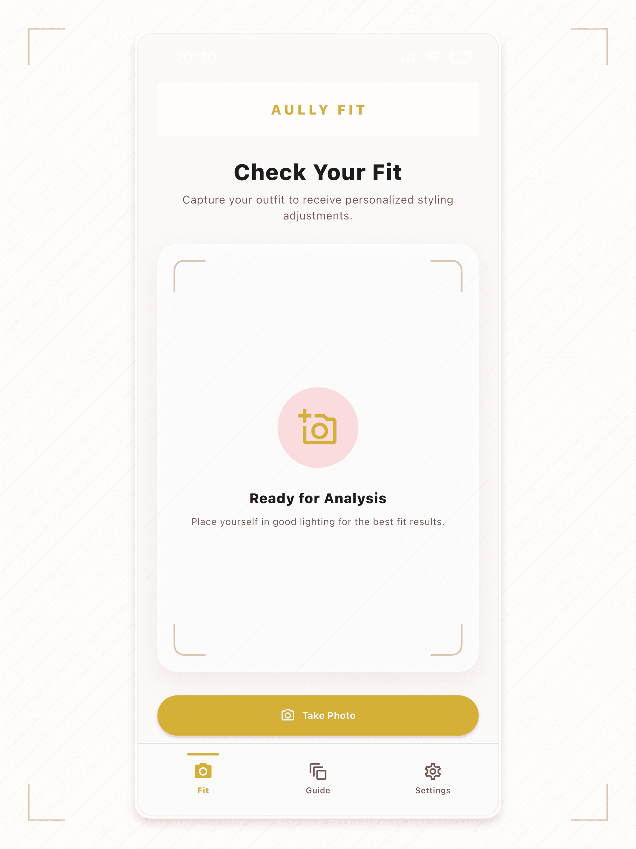 Aully Fit app home screen showing the fit analysis camera flow
